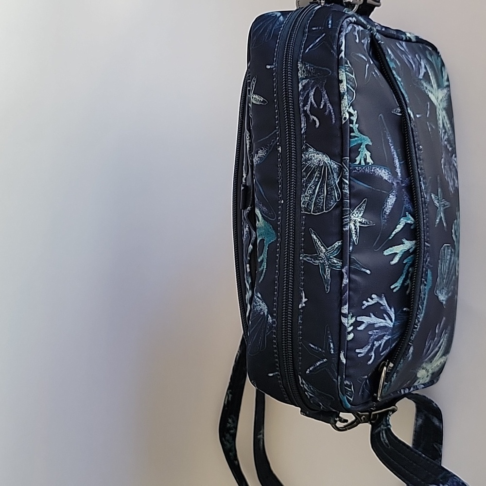 LUG CAROUSEL XL RFID QUILTED CROSSBODY/SHOULDER BAG - Picture 5 of 16